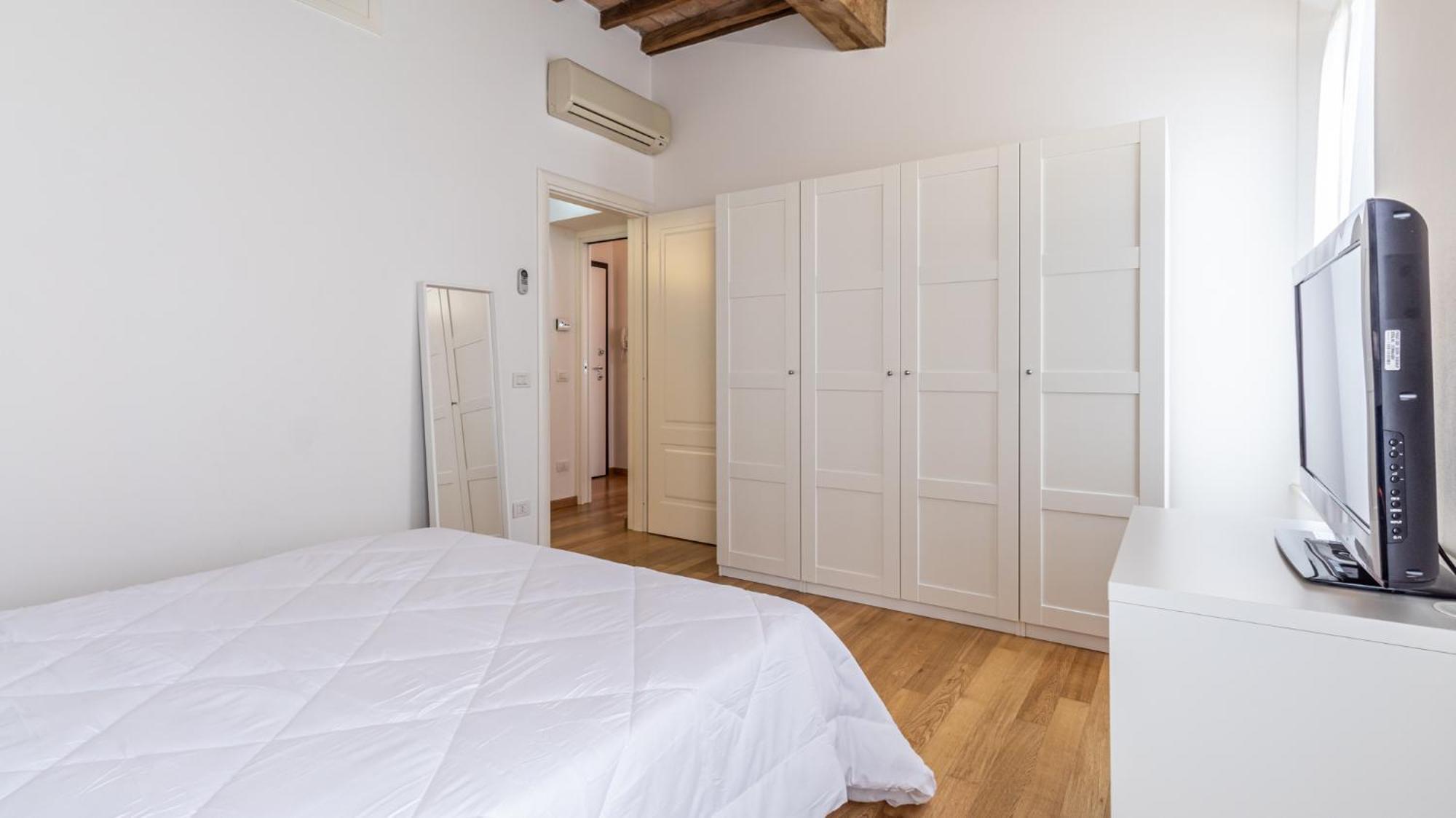 Piazza Martiri-In Pieno Centro Sotto Al Castello Apartment Carpi Exterior foto