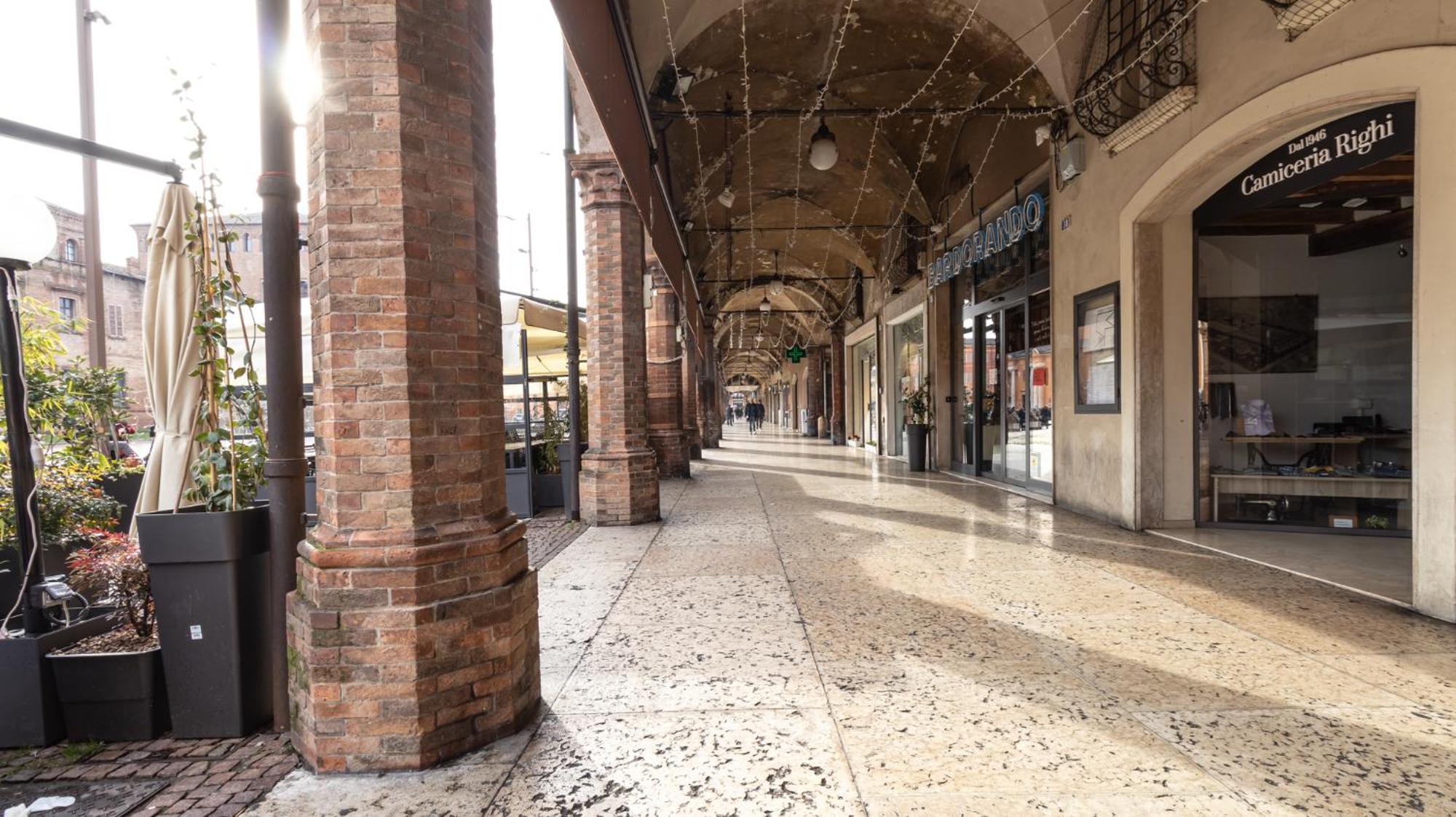 Piazza Martiri-In Pieno Centro Sotto Al Castello Apartment Carpi Exterior foto